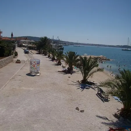 Stari Dvori * Trogir